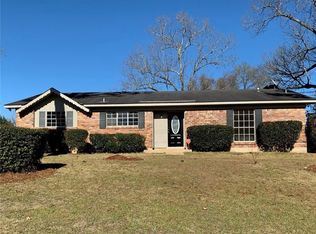4820 Golfway Dr, Eight Mile, AL 36613