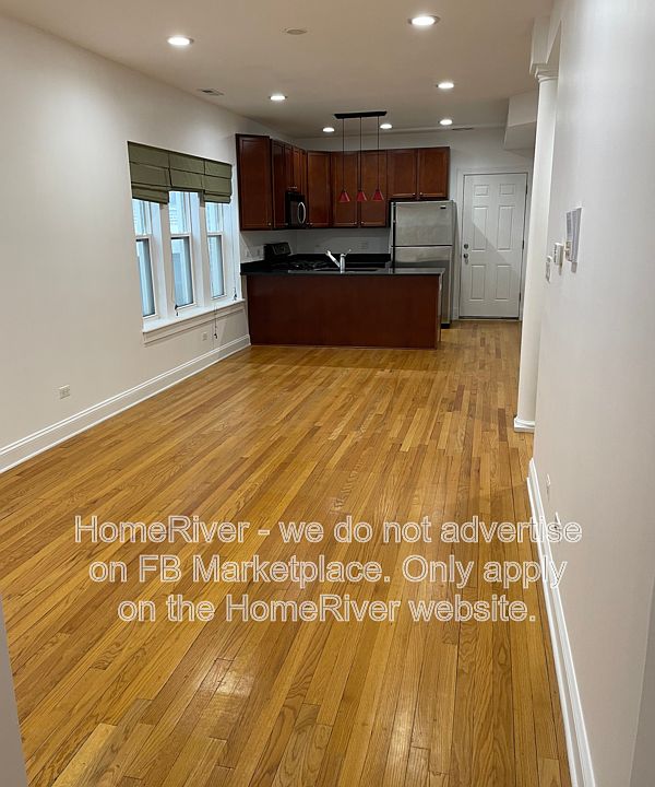 1st image of 6815 N Lakewood Ave APT 2S
