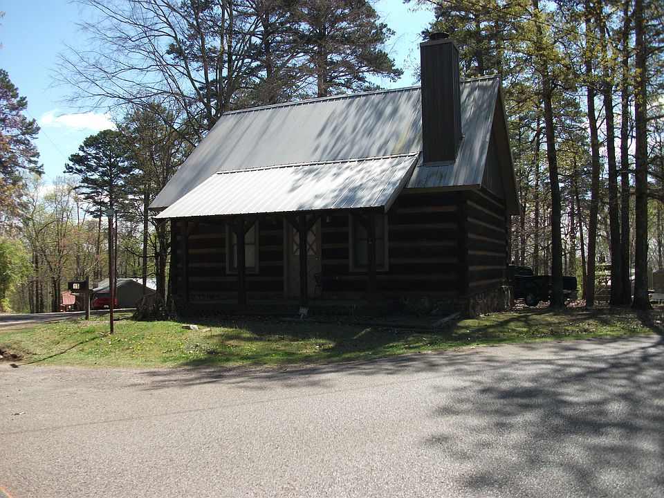 1st image of 1095/C Ymca Ln