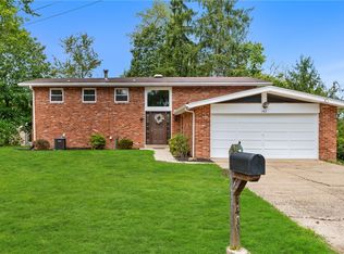 1411 Jamie Dr, Monroeville, PA 15146