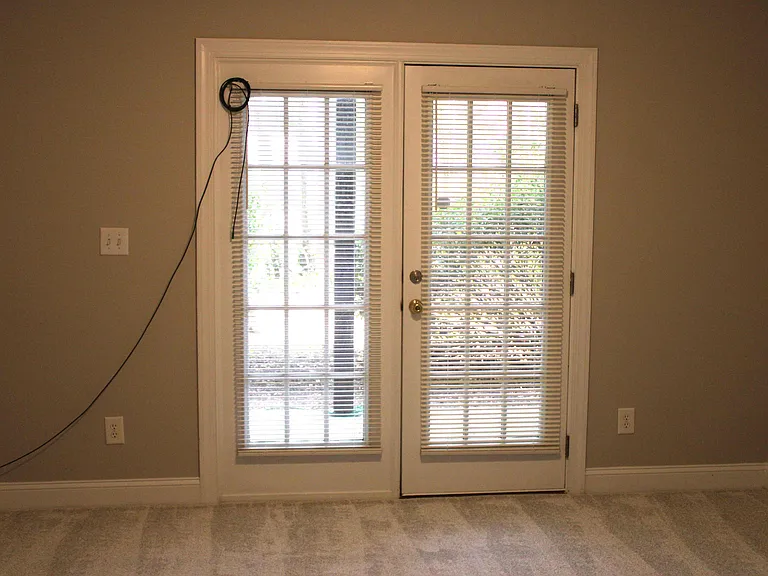 1345 Cameron View Ct — Photo 4