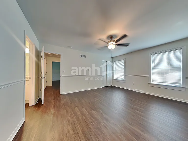 2113 Lynwood Pl — Photo 10