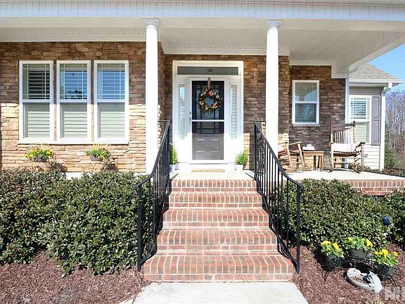 2nd image of 298 Ainsley Ct