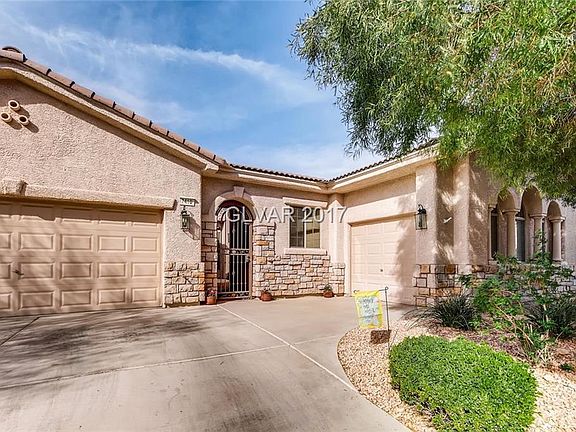 3rd image of 7410 Wild Horse Mesa Dr