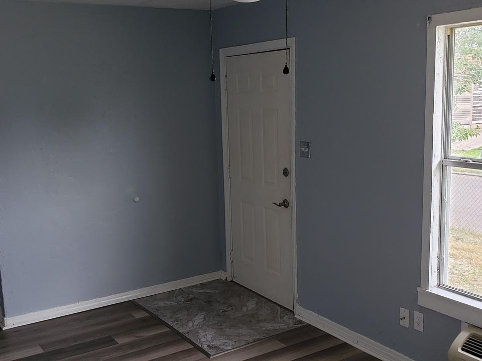 1st image of 2803 SW H Ave