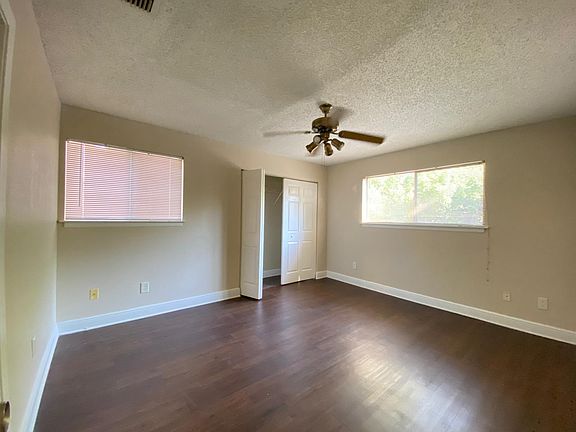 5th image of 7298 Ulmerton Rd APT 305