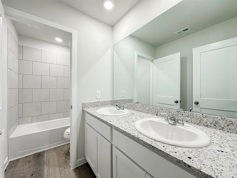 7806 Alset Dr — Photo 27