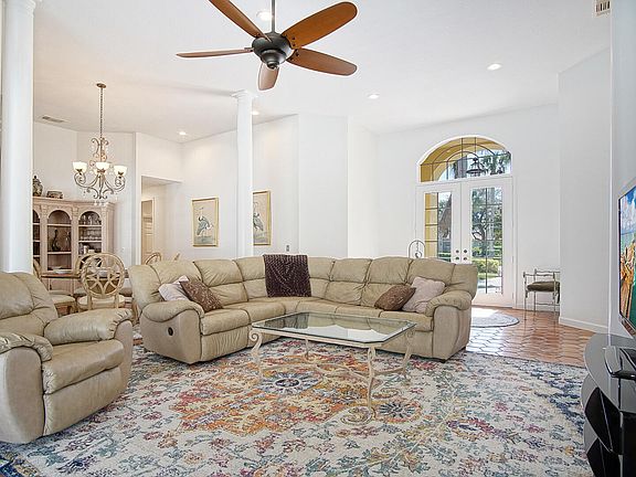 5th image of 9406 Meadowood Drive
