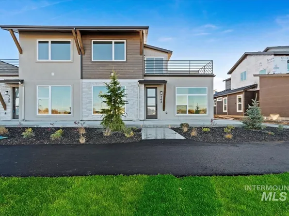 743 S Calhoun Ln, Star, ID 83669