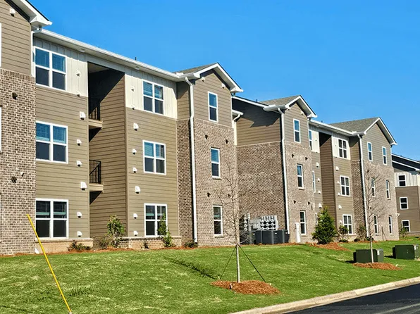 The Terraces at Oscar Thomie