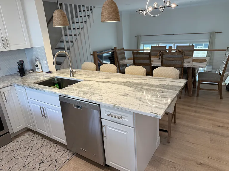 18 Village Rd — Photo 9