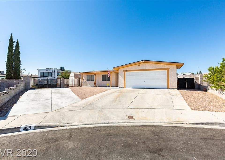 1st image of 825 Peacock Ct