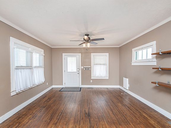 4th image of 958 Lexington Ave