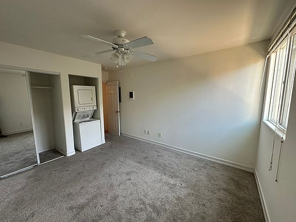 5th image of 4111 Illinois St Unit 103