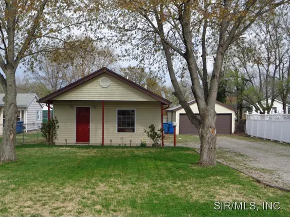 435 Shellview St, Bethalto, IL 62010
