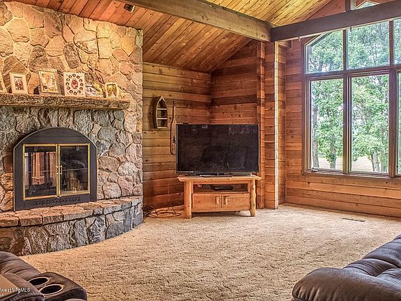 4th image of 36865 Oak Point Dr