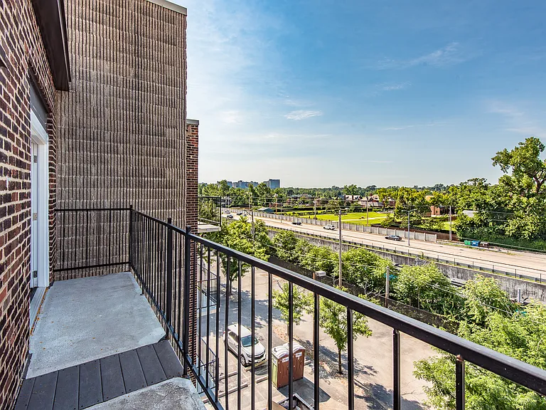 5630 Pershing Ave #53 — Photo 16