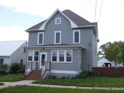 303 State St, Dysart, IA, 52224