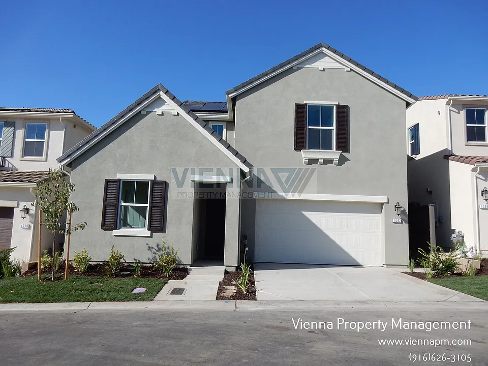 1062 Yucca Dr