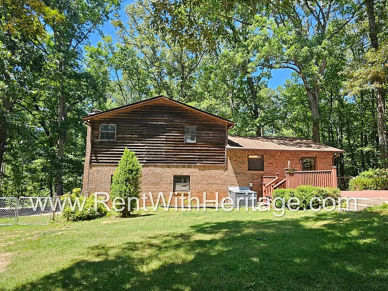 7268 Milam Rd — Photo 45