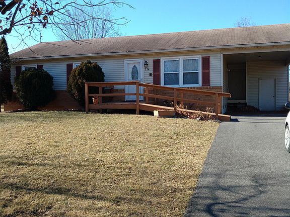 2nd image of 114 Downing Cir