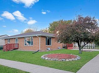 121 N 19th St, Dakota City, NE 68731