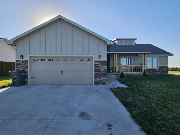 3409 Vail St, Dodge City, KS 67801