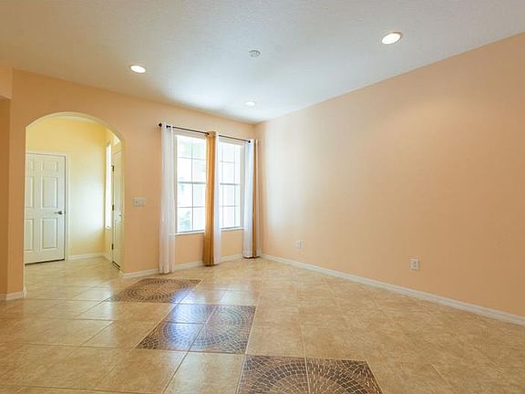 4th image of 14177 Waterville Cir