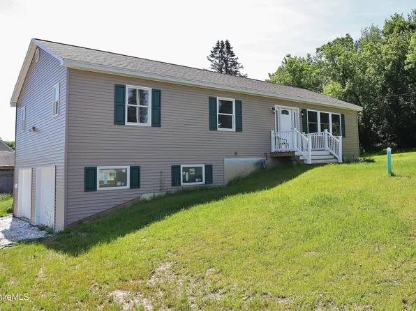 176 Versailles Ave, North Adams, MA 01247
