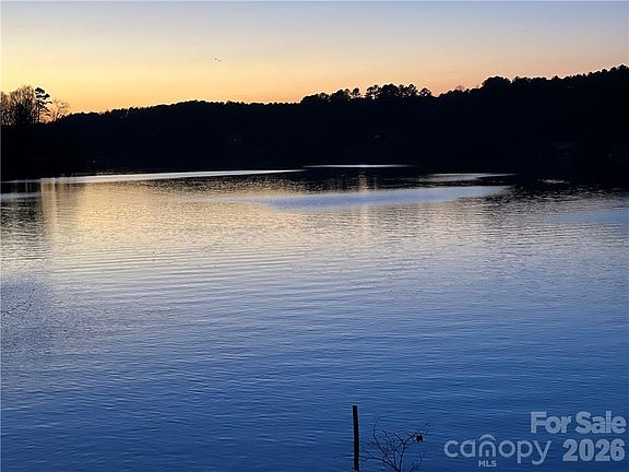 5th image of 5768 Lake Pointe Dr #15