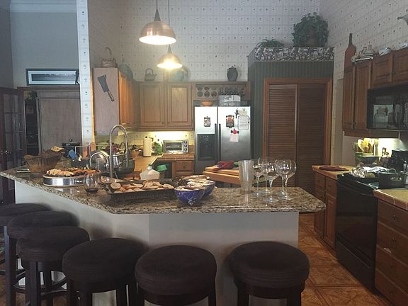 Kitchen Bar