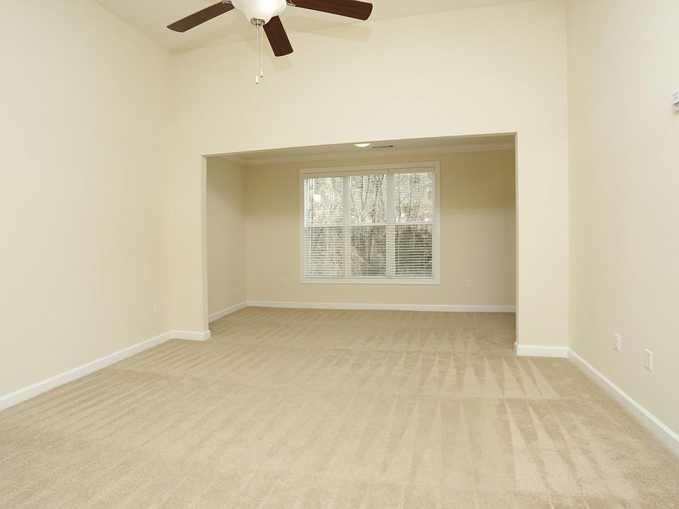 Sunroom/Living Room