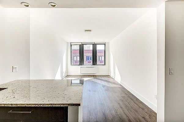 1st image of 70 Battery Pl APT 707