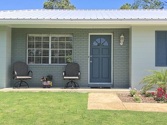 3rd image of 543 Sarto Ct