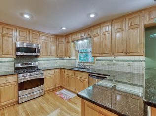 N54W30819 Windwood DRIVE, Hartland, WI 53029