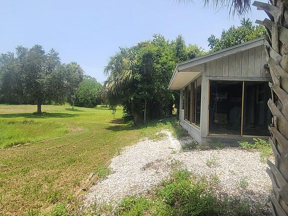 2nd image of 7410 W Golf Club St