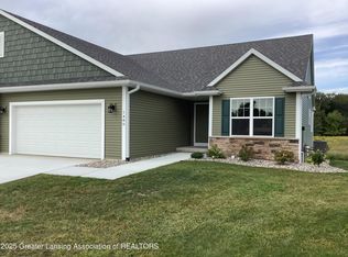 1480 Superior Dr #24, Saint Johns, MI 48879