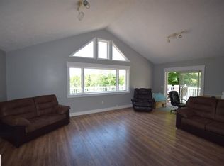 1584 Betsie River Rd, Interlochen, MI 49643