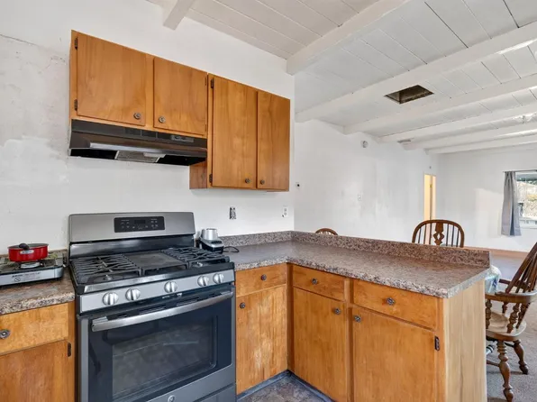 5676 Jones Avenue, Clearlake, CA 95422