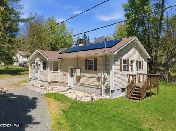 4 Center Ave, Honesdale, PA 18431
