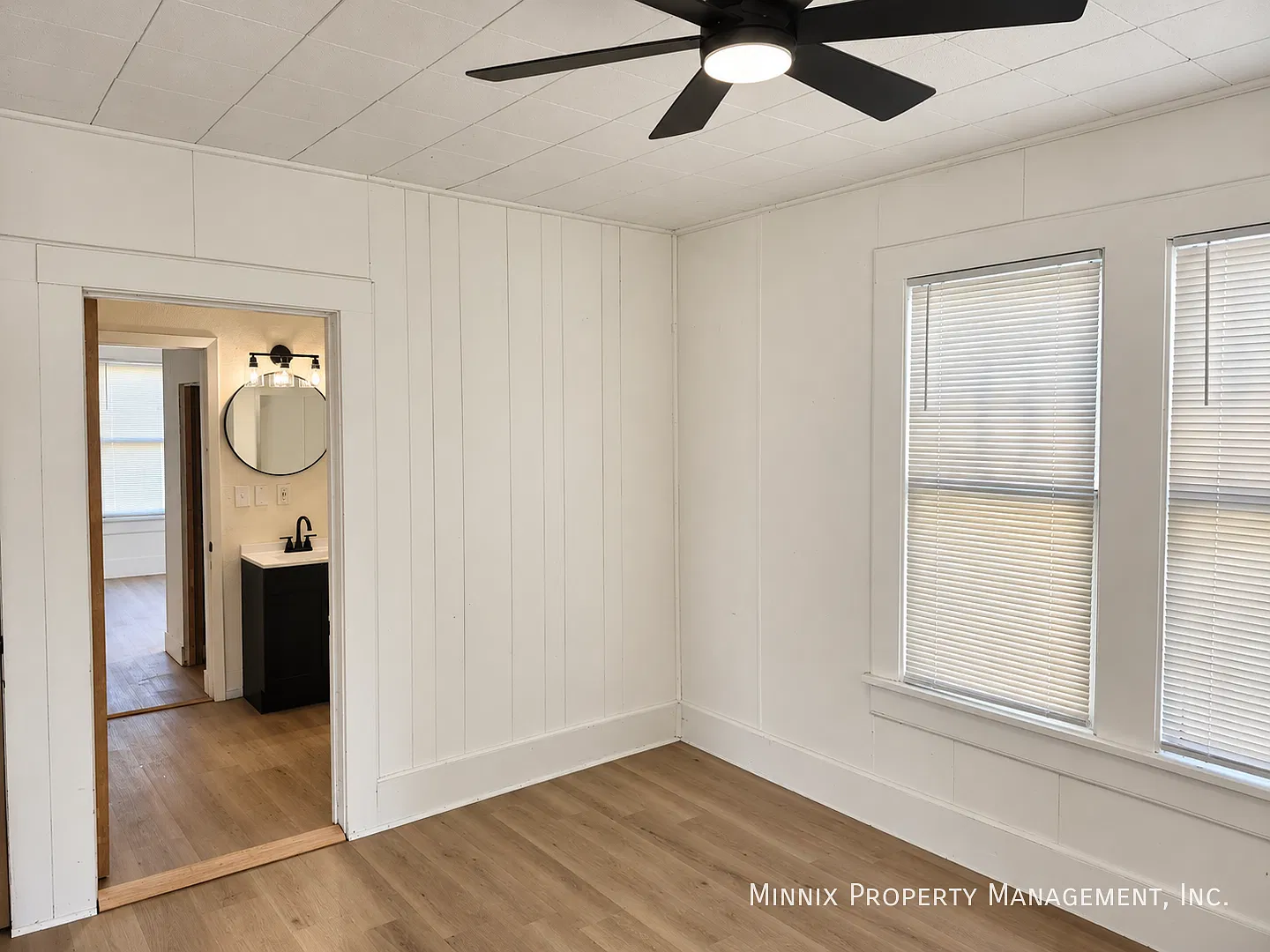 935 S. 10th | Slaton 3 Bedroom For Rent | Pet Friendly — Photo 4
