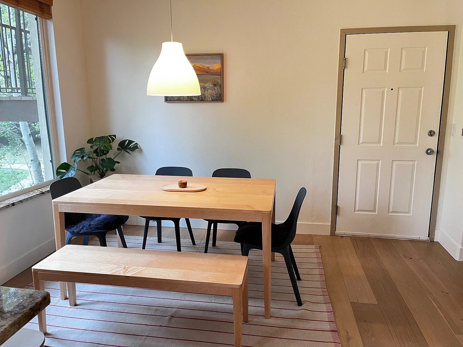 3 bed, 1300 sqft, $3,650 — Photo 3