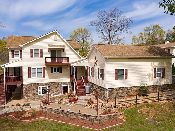 5th image of 1638 Pleasant Cove Dr Lot 36
