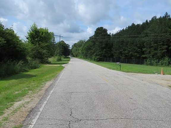 4th image of 2115 County Road 13