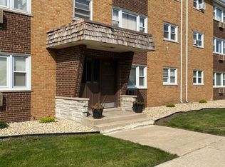 7858 Natoma LLC, Burbank, IL 60459