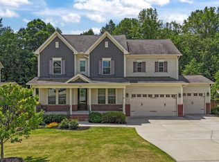 3122 Jones Lake Rd, Fuquay Varina, NC 27526