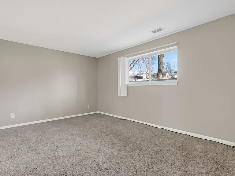 Brookview Apartments — Photo 22