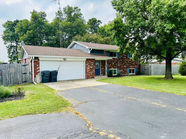 5226 Sugar Grove Rd, Greens Fork, IN 47345