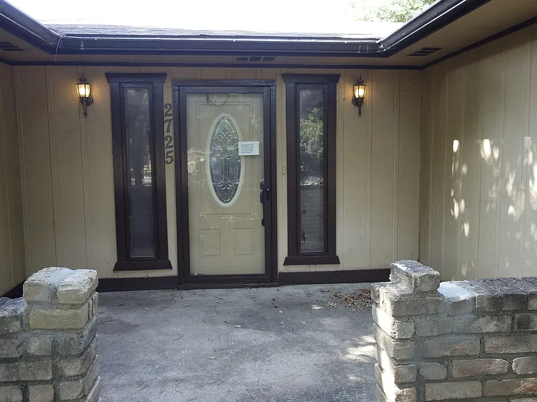 2725 Luzon Rd — Photo 4