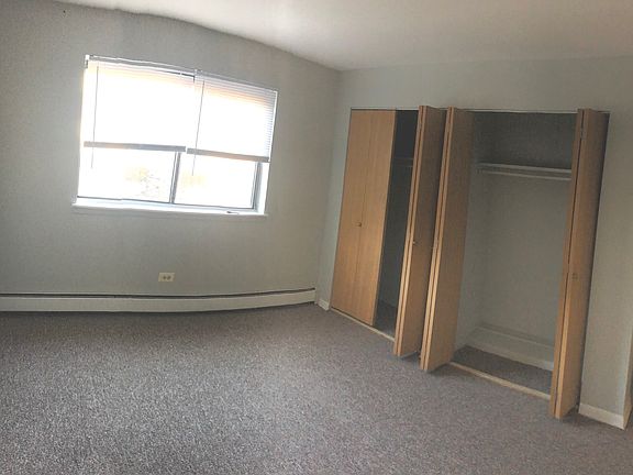 5th image of 5420 N Kenmore Ave APT 410